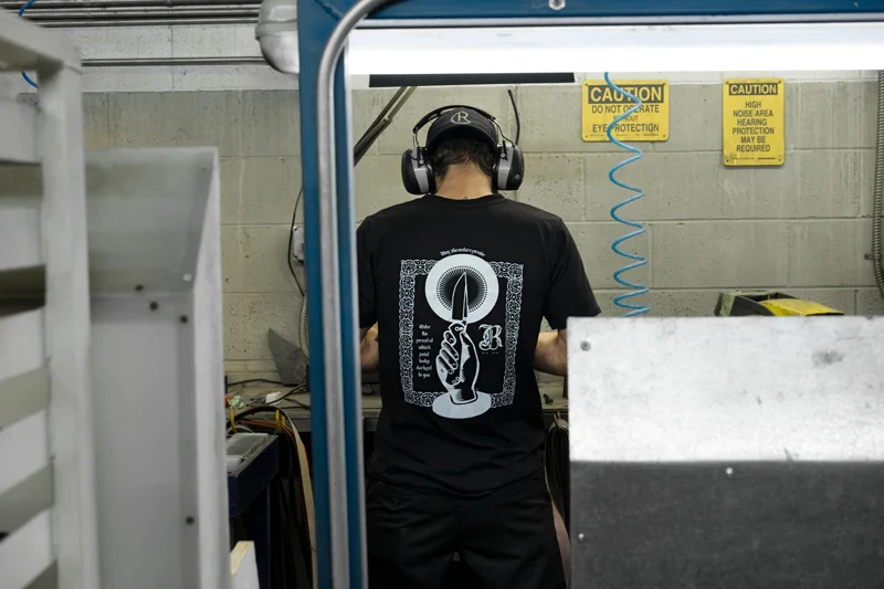 Chris Reeve Grail Pocket Tee - Image 5